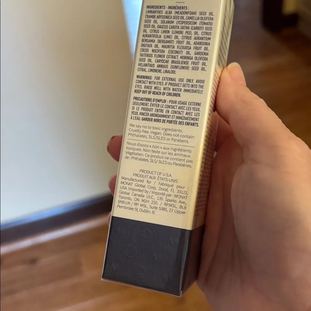 Monat Rejuvenique Oil - Picture 3 of 3